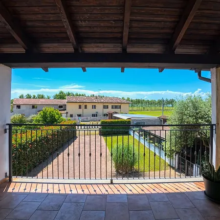 Villa Con Terrazzo E Cortile Privato 200M2 Pet Friendly Lignana Exterior photo