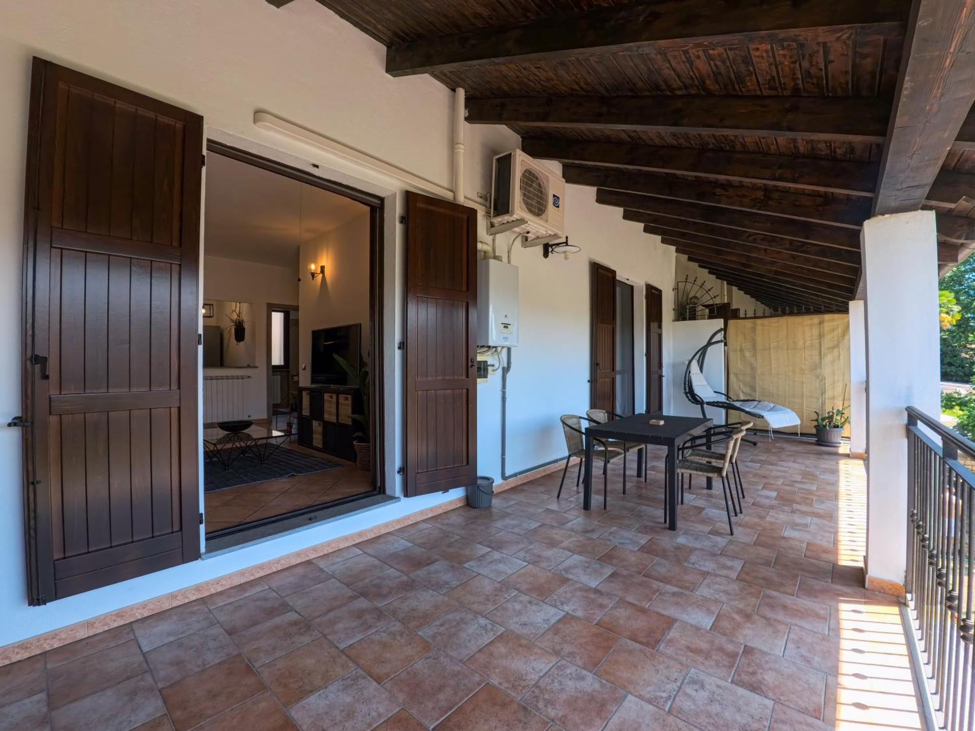 Con Terrazzo E Cortile Privato 200m2 Pet Friendly Villa *