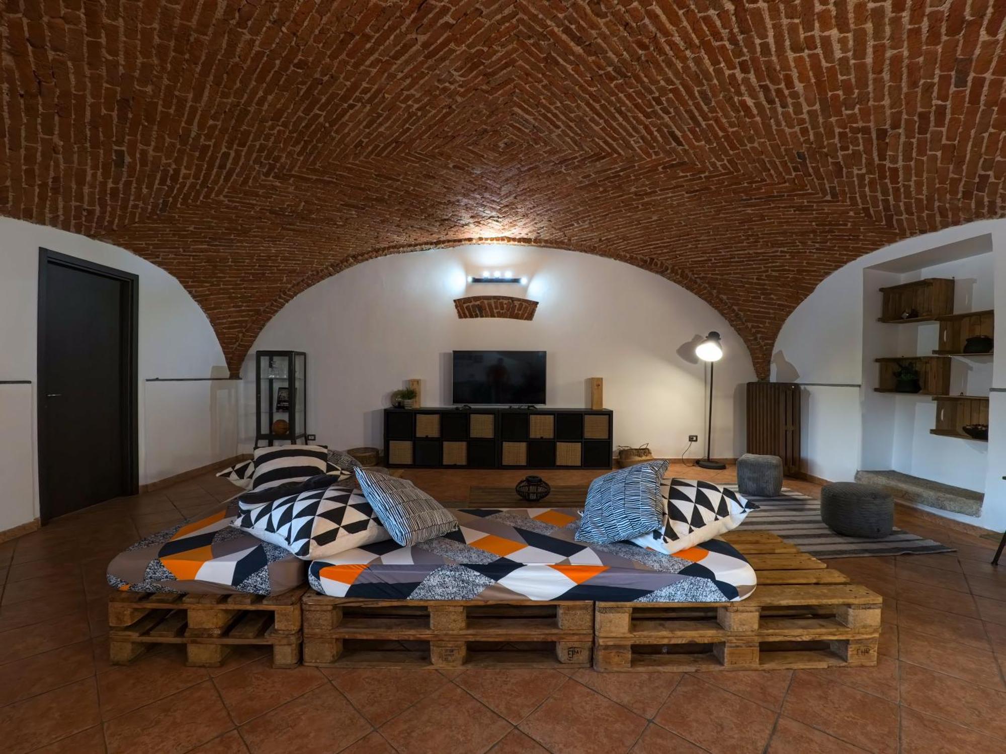 Con Terrazzo E Cortile Privato 200m2 Pet Friendly Villa
